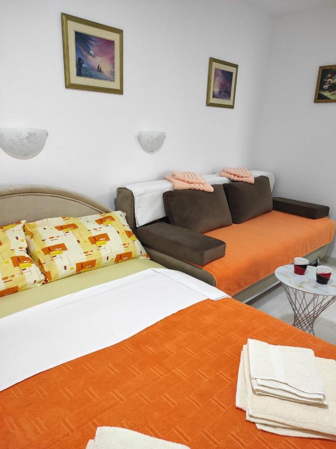Apartmani Ceca 012 Sutomore Ngoại thất bức ảnh